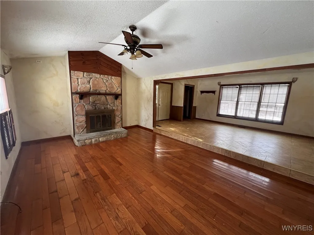 8610 Goodrich Road, Clarence, New York 14032, Clarence, New York 14032, 3 Bedrooms Bedrooms, 8 Rooms Rooms,2 BathroomsBathrooms,Residential,For Sale,8610 Goodrich Road, Clarence, New York 14032,B1588293