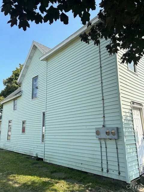 923 East Dominick Street, Rome-inside, New York 13, Rome, New York 13440, 5 Bedrooms Bedrooms, ,2 BathroomsBathrooms,Residential,Closed,923 East Dominick Street, Rome-inside, New York 13,0,S1588423