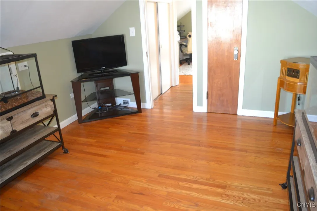 112 Male Avenue, Camillus, New York 13219, Camillus, New York 13219, 3 Bedrooms Bedrooms, 7 Rooms Rooms,1 BathroomBathrooms,Residential,Closed,112 Male Avenue, Camillus, New York 13219,0,S1588431