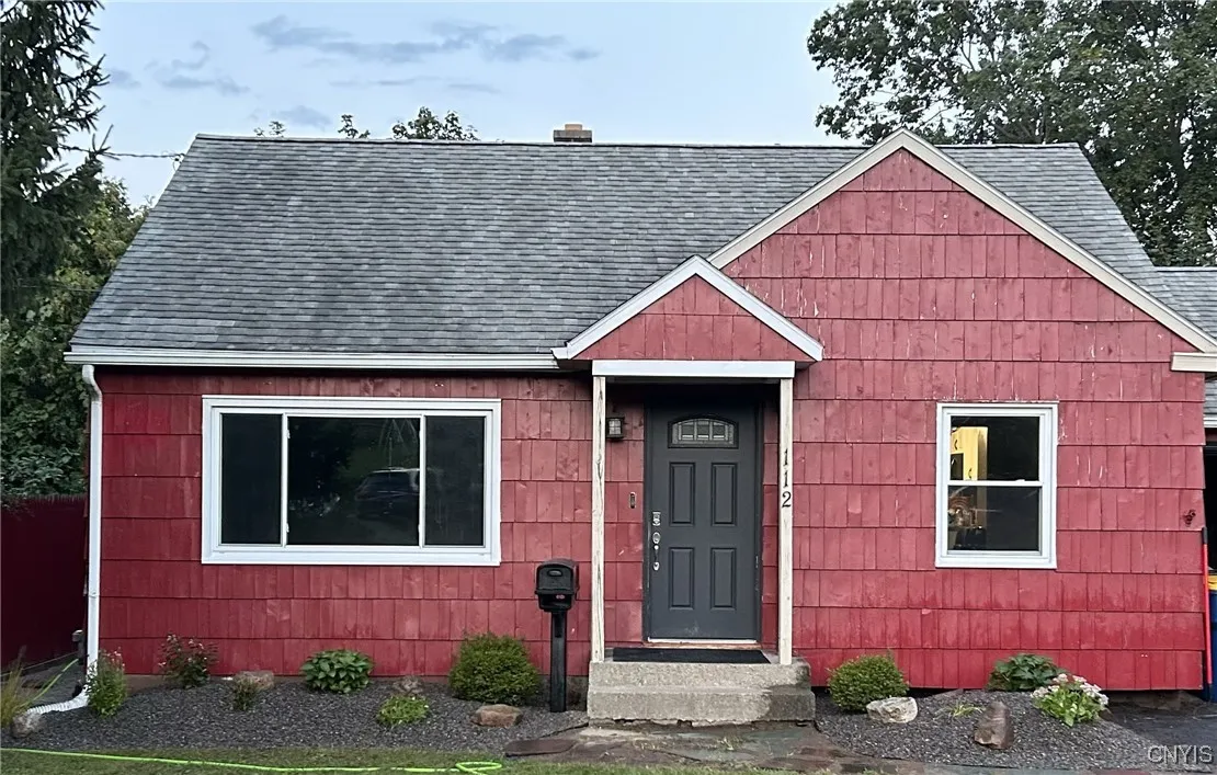 112 Male Avenue, Camillus, New York 13219, Camillus, New York 13219, 3 Bedrooms Bedrooms, 7 Rooms Rooms,1 BathroomBathrooms,Residential,Closed,112 Male Avenue, Camillus, New York 13219,0,S1588431