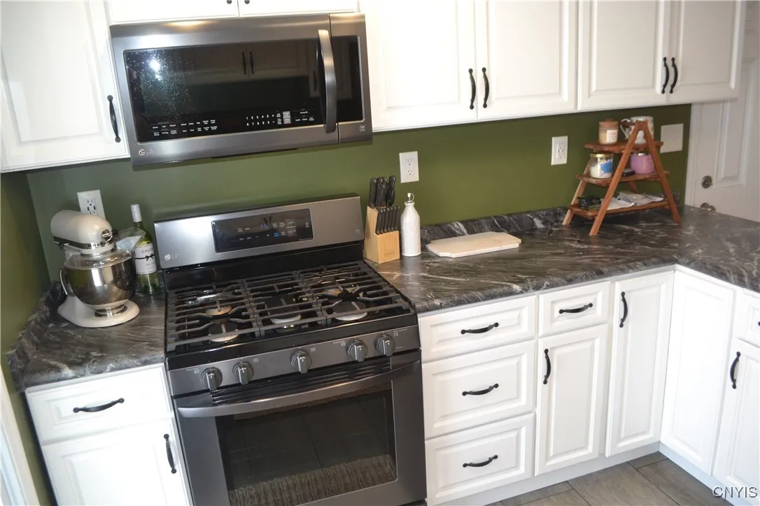112 Male Avenue, Camillus, New York 13219, Camillus, New York 13219, 3 Bedrooms Bedrooms, 7 Rooms Rooms,1 BathroomBathrooms,Residential,Closed,112 Male Avenue, Camillus, New York 13219,0,S1588431