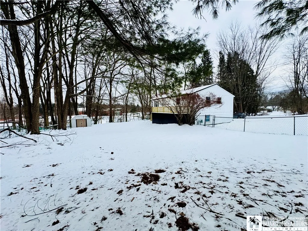 501 Barr Street, Jamestown, New York 14701, Jamestown, New York 14701, 4 Bedrooms Bedrooms, 9 Rooms Rooms,1 BathroomBathrooms,Residential,Closed,501 Barr Street, Jamestown, New York 14701,0,R1588241