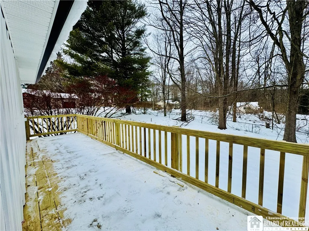501 Barr Street, Jamestown, New York 14701, Jamestown, New York 14701, 4 Bedrooms Bedrooms, 9 Rooms Rooms,1 BathroomBathrooms,Residential,Closed,501 Barr Street, Jamestown, New York 14701,0,R1588241