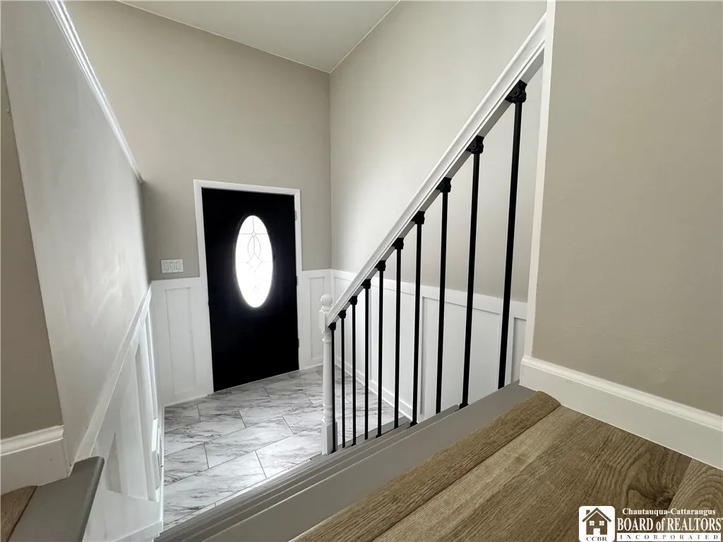 501 Barr Street, Jamestown, New York 14701, Jamestown, New York 14701, 4 Bedrooms Bedrooms, 9 Rooms Rooms,1 BathroomBathrooms,Residential,Closed,501 Barr Street, Jamestown, New York 14701,0,R1588241