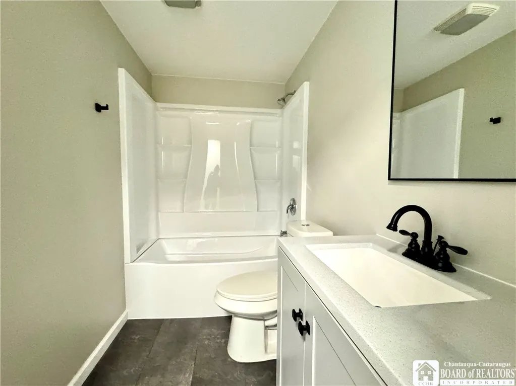 501 Barr Street, Jamestown, New York 14701, Jamestown, New York 14701, 4 Bedrooms Bedrooms, 9 Rooms Rooms,1 BathroomBathrooms,Residential,Closed,501 Barr Street, Jamestown, New York 14701,0,R1588241