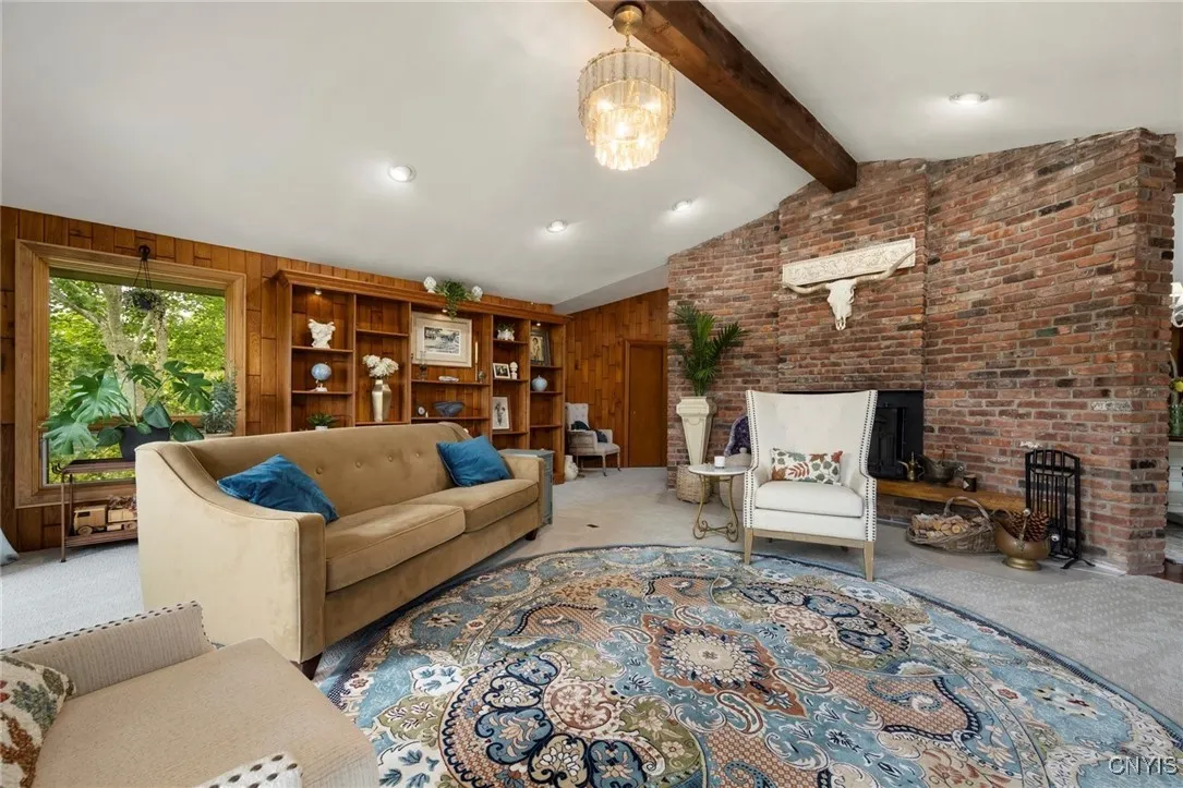 6021 Commane Road, Lafayette, New York 13084, Lafayette, New York 13084, 4 Bedrooms Bedrooms, 10 Rooms Rooms,3 BathroomsBathrooms,Residential,Closed,6021 Commane Road, Lafayette, New York 13084,0,S1588369