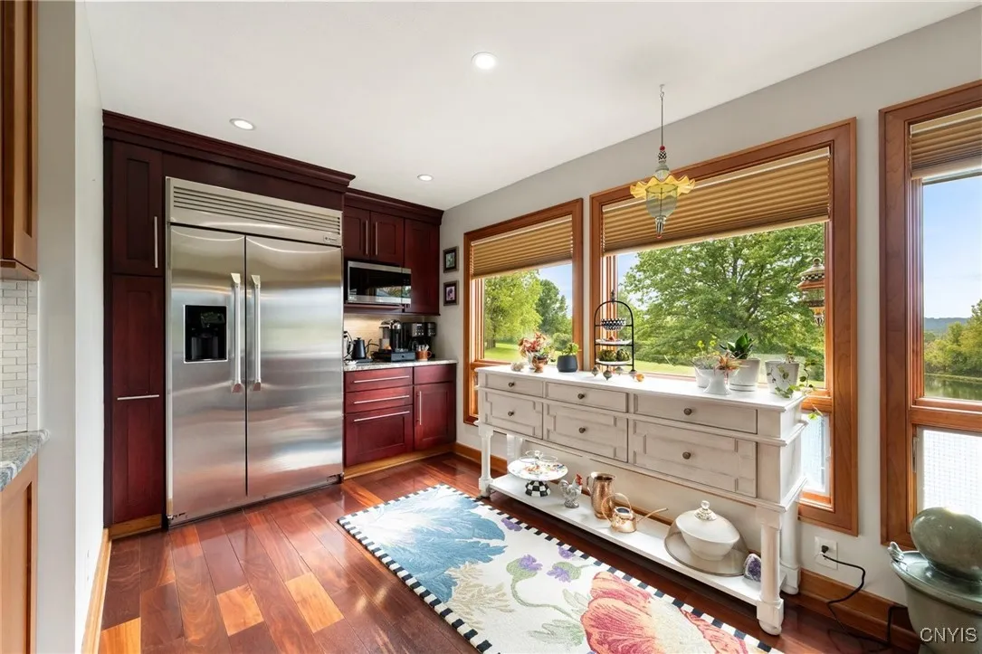 6021 Commane Road, Lafayette, New York 13084, Lafayette, New York 13084, 4 Bedrooms Bedrooms, 10 Rooms Rooms,3 BathroomsBathrooms,Residential,Closed,6021 Commane Road, Lafayette, New York 13084,0,S1588369