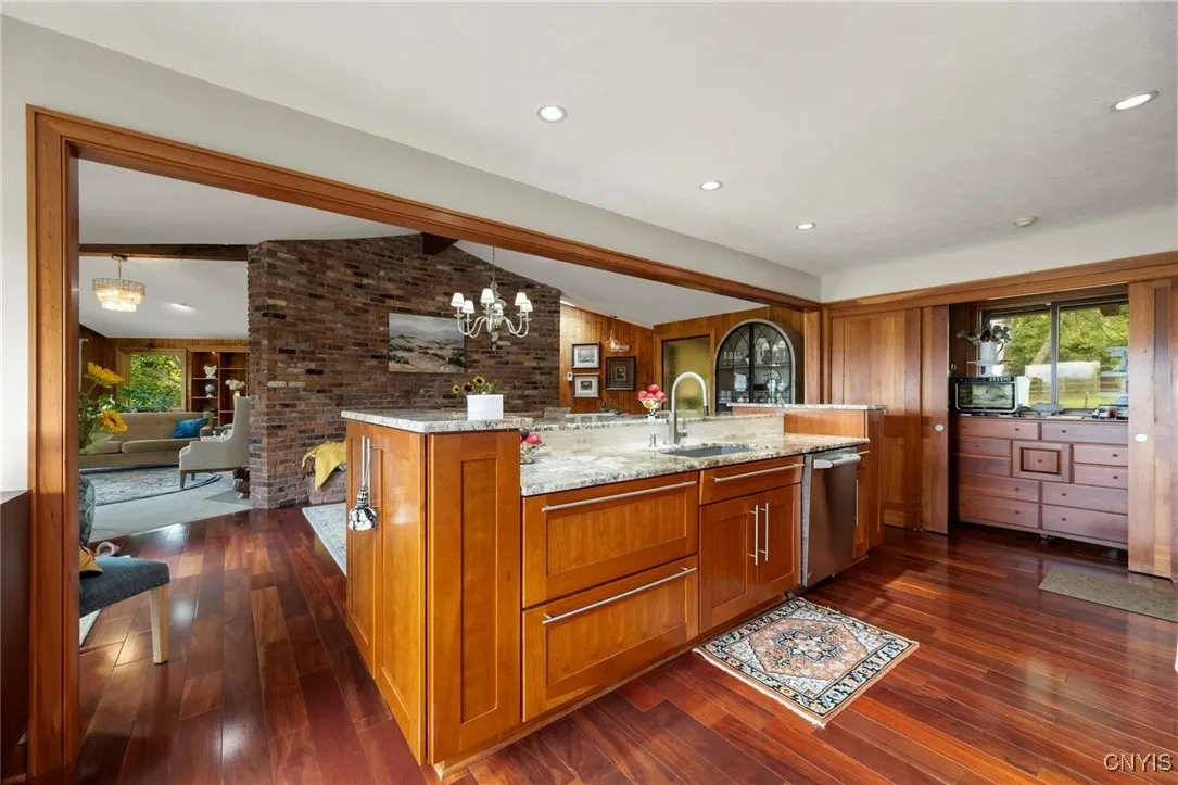 6021 Commane Road, Lafayette, New York 13084, Lafayette, New York 13084, 4 Bedrooms Bedrooms, 10 Rooms Rooms,3 BathroomsBathrooms,Residential,Closed,6021 Commane Road, Lafayette, New York 13084,0,S1588369