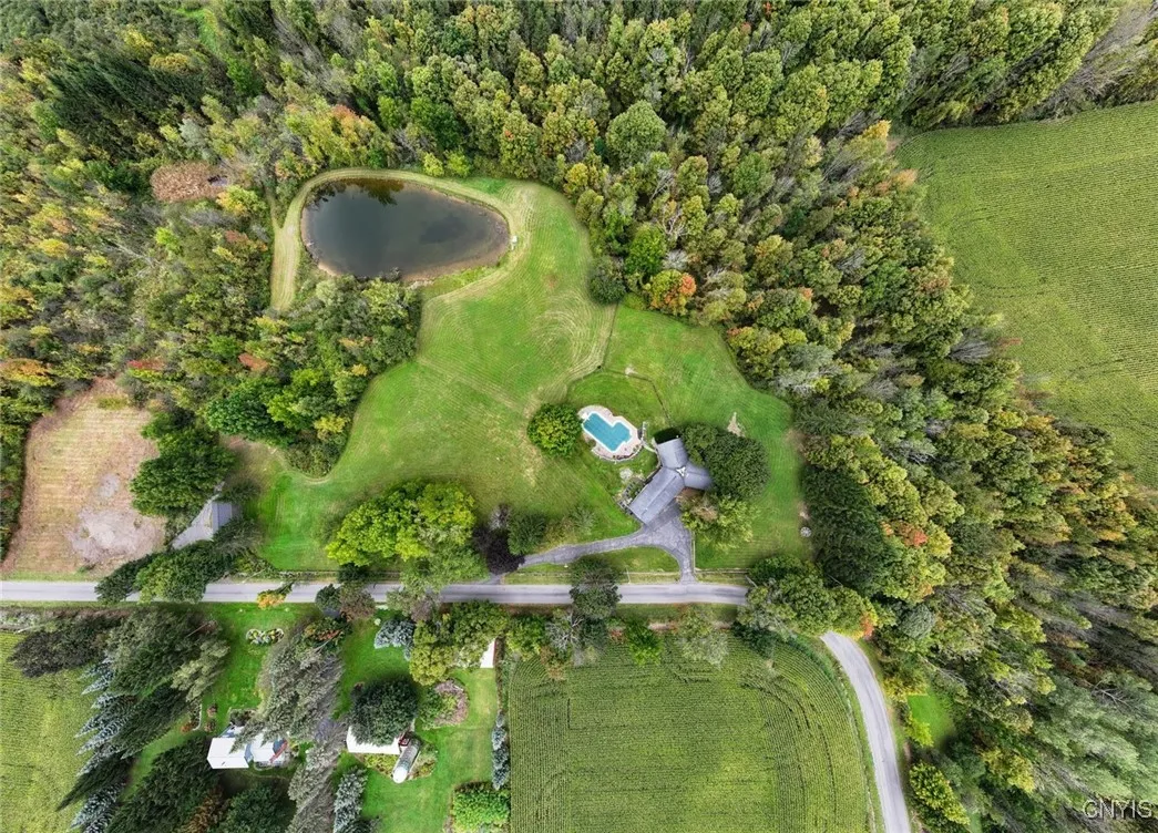 6021 Commane Road, Lafayette, New York 13084, Lafayette, New York 13084, 4 Bedrooms Bedrooms, 10 Rooms Rooms,3 BathroomsBathrooms,Residential,Closed,6021 Commane Road, Lafayette, New York 13084,0,S1588369