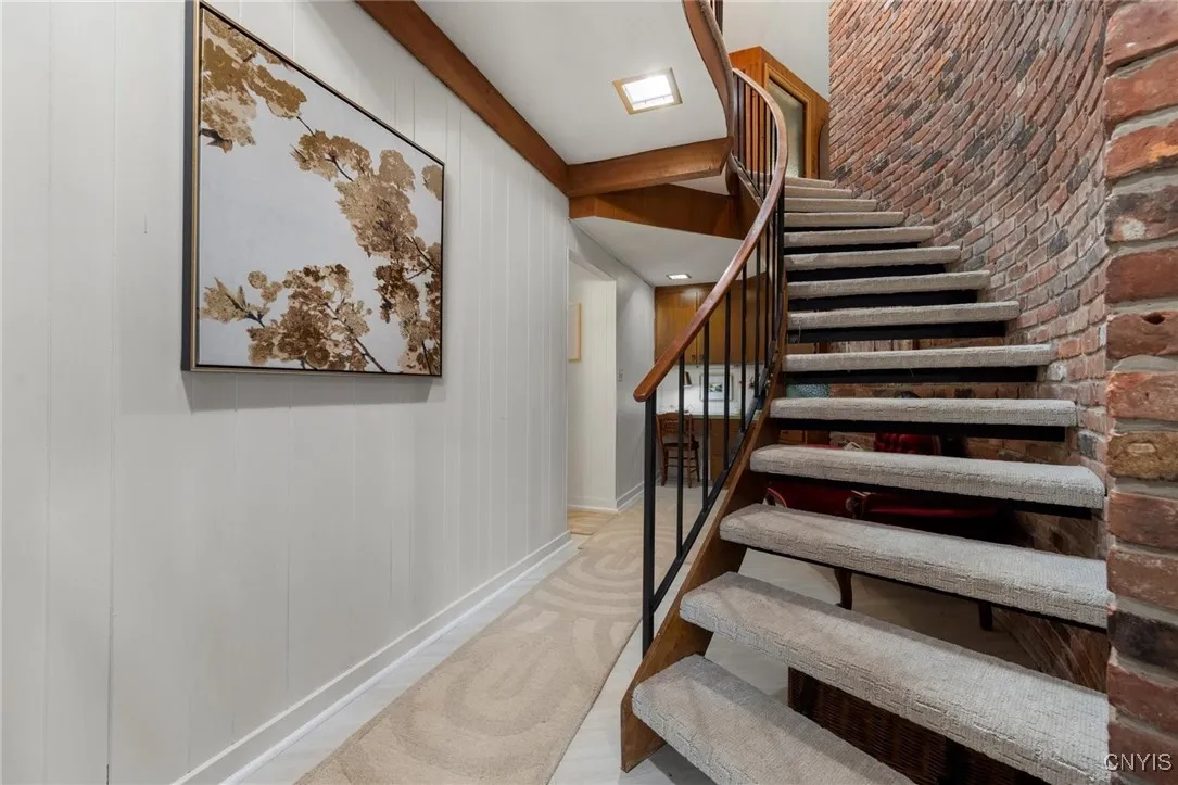 6021 Commane Road, Lafayette, New York 13084, Lafayette, New York 13084, 4 Bedrooms Bedrooms, 10 Rooms Rooms,3 BathroomsBathrooms,Residential,Closed,6021 Commane Road, Lafayette, New York 13084,0,S1588369