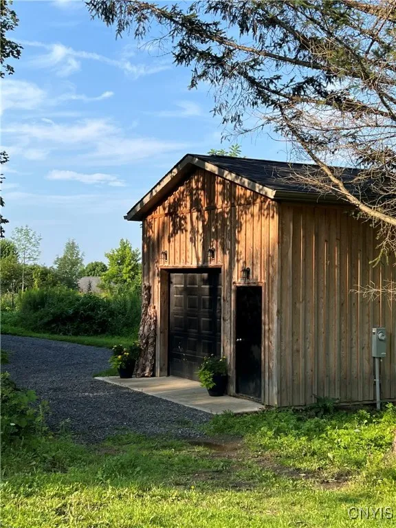 6021 Commane Road, Lafayette, New York 13084, Lafayette, New York 13084, 4 Bedrooms Bedrooms, 10 Rooms Rooms,3 BathroomsBathrooms,Residential,Closed,6021 Commane Road, Lafayette, New York 13084,0,S1588369