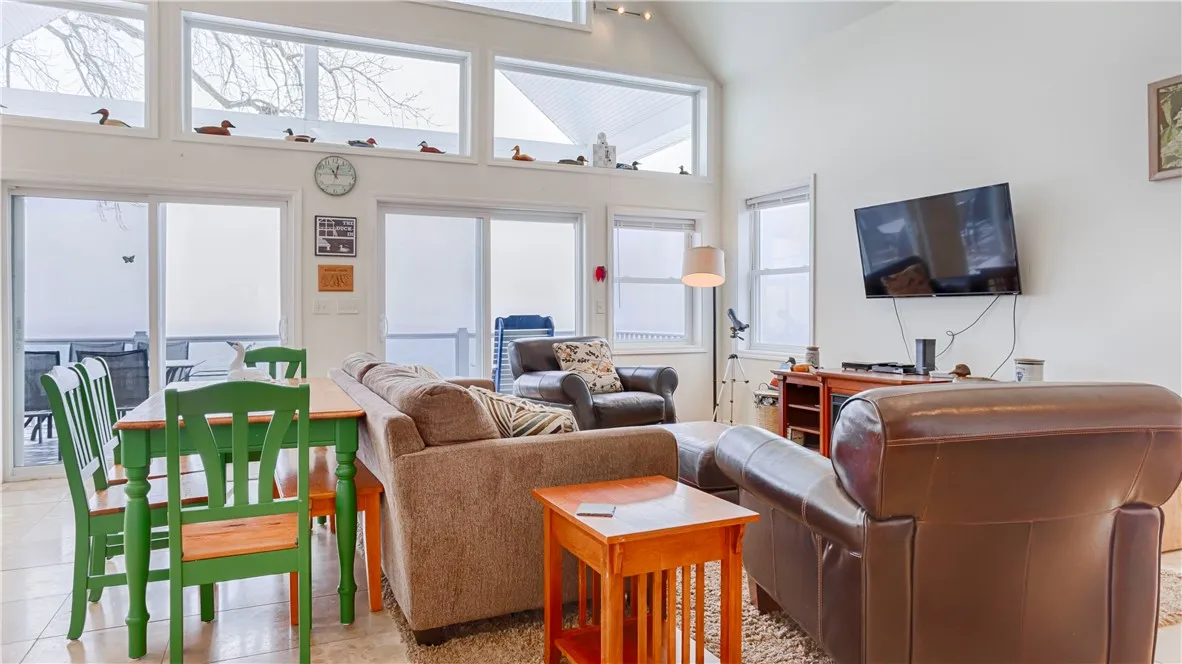 6059 Poplar Beach, Romulus, New York 14541, Romulus, New York 14541, 2 Bedrooms Bedrooms, 7 Rooms Rooms,3 BathroomsBathrooms,Residential,Closed,6059 Poplar Beach, Romulus, New York 14541,0,R1581450