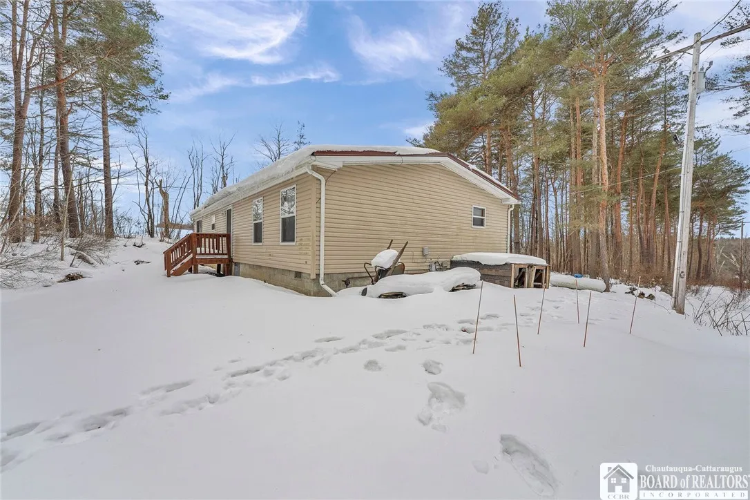 954 Lyndon Road, Lyndon, New York 14737, Lyndon, New York 14737, 3 Bedrooms Bedrooms, 9 Rooms Rooms,2 BathroomsBathrooms,Residential,Closed,954 Lyndon Road, Lyndon, New York 14737,0,R1588212