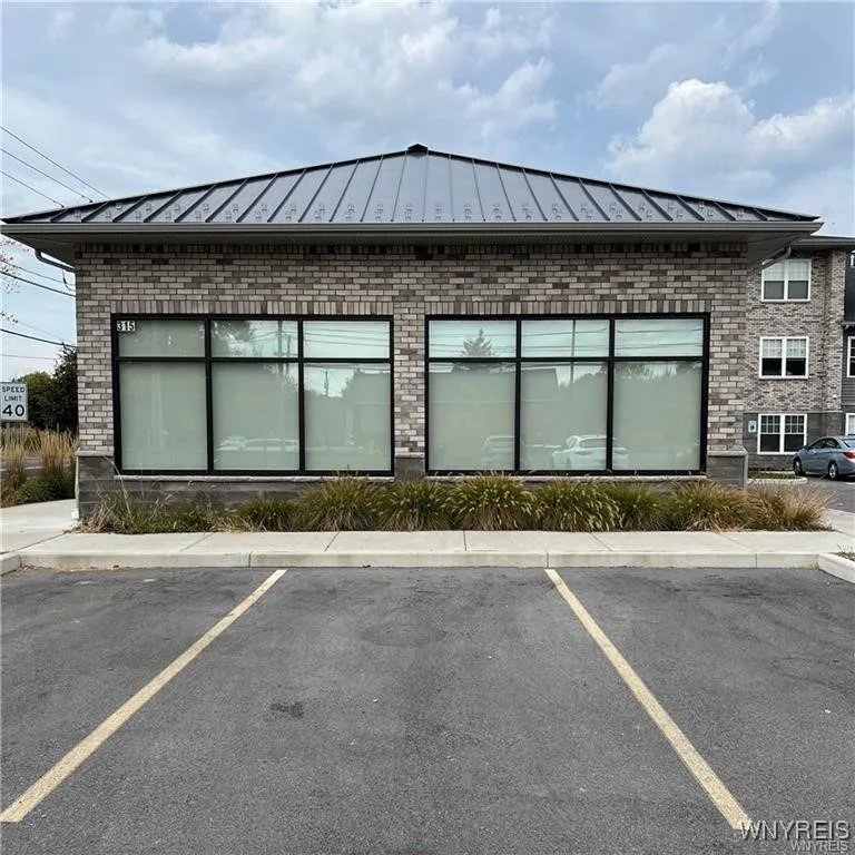 315 Campbell Boulevard, Amherst, New York 14068, Amherst, New York 14068, ,Commercial Lease,For Rent,315 Campbell Boulevard, Amherst, New York 14068,0,B1588462