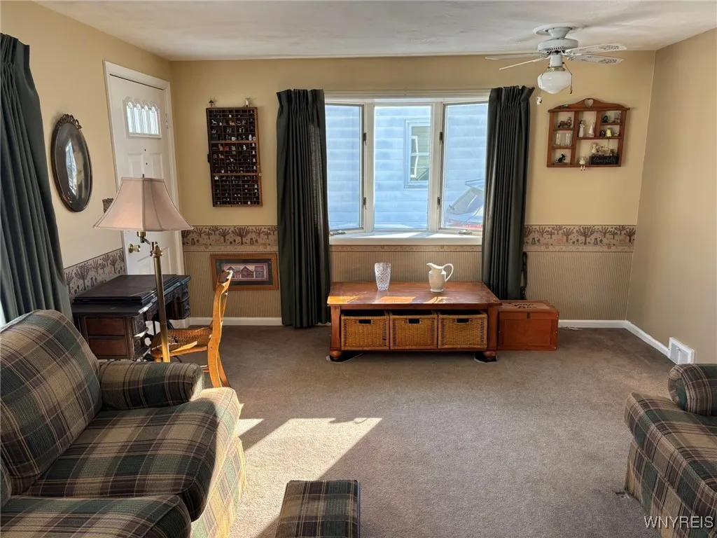 87 Brauncroft Lane, Amherst, New York 14226, Amherst, New York 14226, 3 Bedrooms Bedrooms, 7 Rooms Rooms,2 BathroomsBathrooms,Residential,Closed,87 Brauncroft Lane, Amherst, New York 14226,0,B1586083