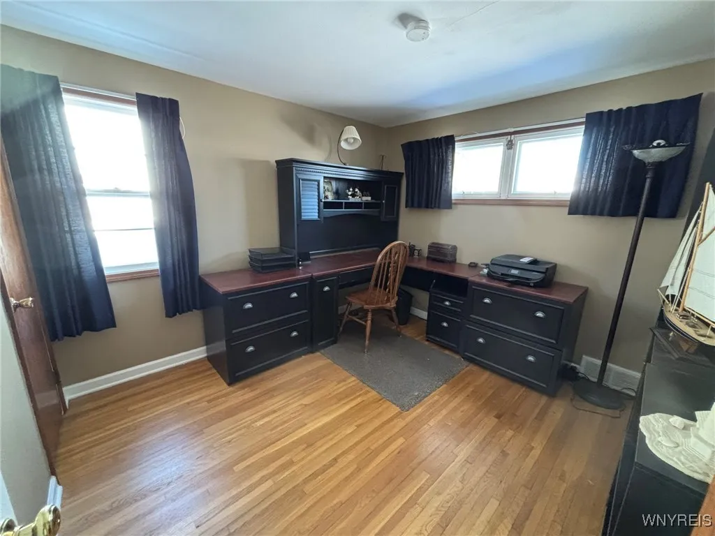 87 Brauncroft Lane, Amherst, New York 14226, Amherst, New York 14226, 3 Bedrooms Bedrooms, 7 Rooms Rooms,2 BathroomsBathrooms,Residential,Closed,87 Brauncroft Lane, Amherst, New York 14226,0,B1586083