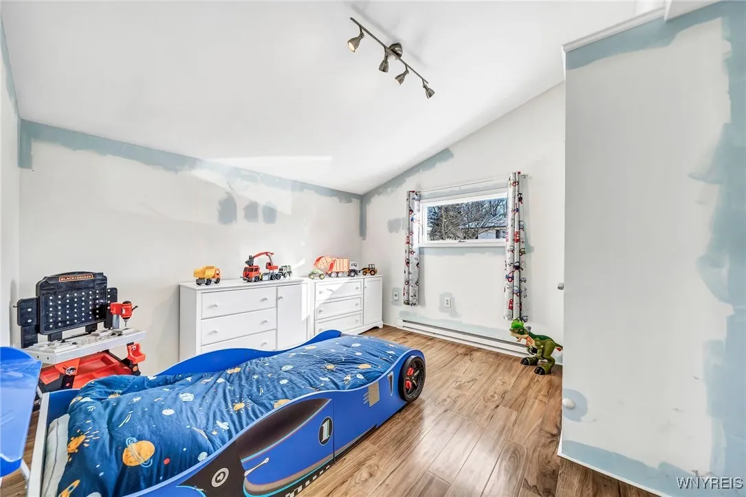 6 Fassett Avenue, Newstead, New York 14001, Newstead, New York 14001, 4 Bedrooms Bedrooms, 8 Rooms Rooms,1 BathroomBathrooms,Residential,Closed,6 Fassett Avenue, Newstead, New York 14001,0,B1587549