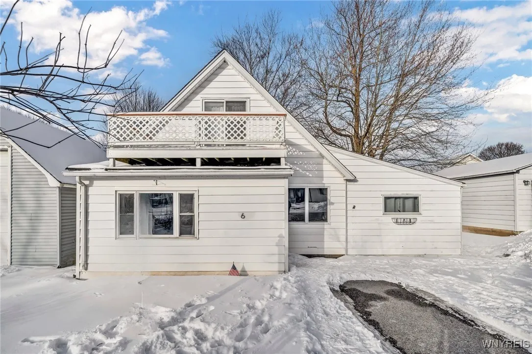 6 Fassett Avenue, Newstead, New York 14001, Newstead, New York 14001, 4 Bedrooms Bedrooms, 8 Rooms Rooms,1 BathroomBathrooms,Residential,Closed,6 Fassett Avenue, Newstead, New York 14001,0,B1587549