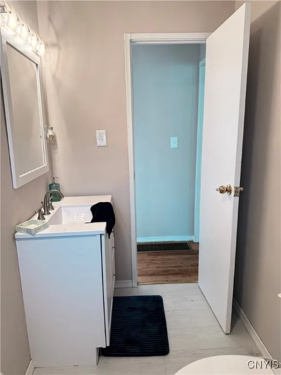 56 Hollywood Drive, Whitestown, New York 13492, Whitestown, New York 13492, 3 Bedrooms Bedrooms, 7 Rooms Rooms,1 BathroomBathrooms,Residential,Closed,56 Hollywood Drive, Whitestown, New York 13492,0,S1588437 56 Hollywood Drive, Whitestown, New York 13492, Whitestown, New York 13492, 3 Bedrooms Bedrooms, 7 Rooms Rooms,1 BathroomBathrooms,Residential,Closed,56 Hollywood Drive, Whitestown, New York 13492,0,S1588437