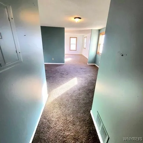 1010 Ontario Avenue, Niagara Falls, New York 14305, Niagara Falls, New York 14305, 4 Bedrooms Bedrooms, ,2 BathroomsBathrooms,Residential,Closed,1010 Ontario Avenue, Niagara Falls, New York 14305,0,B1588545