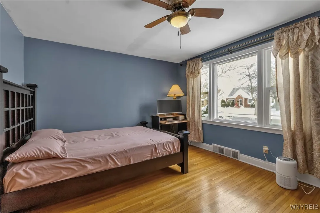 460 Capen Boulevard, Amherst, New York 14226, Amherst, New York 14226, 4 Bedrooms Bedrooms, 6 Rooms Rooms,2 BathroomsBathrooms,Residential,Closed,460 Capen Boulevard, Amherst, New York 14226,0,B1588509