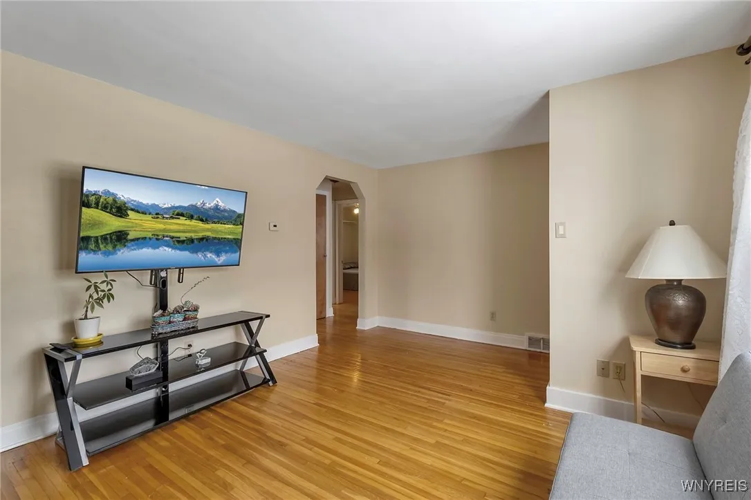 460 Capen Boulevard, Amherst, New York 14226, Amherst, New York 14226, 4 Bedrooms Bedrooms, 6 Rooms Rooms,2 BathroomsBathrooms,Residential,Closed,460 Capen Boulevard, Amherst, New York 14226,0,B1588509