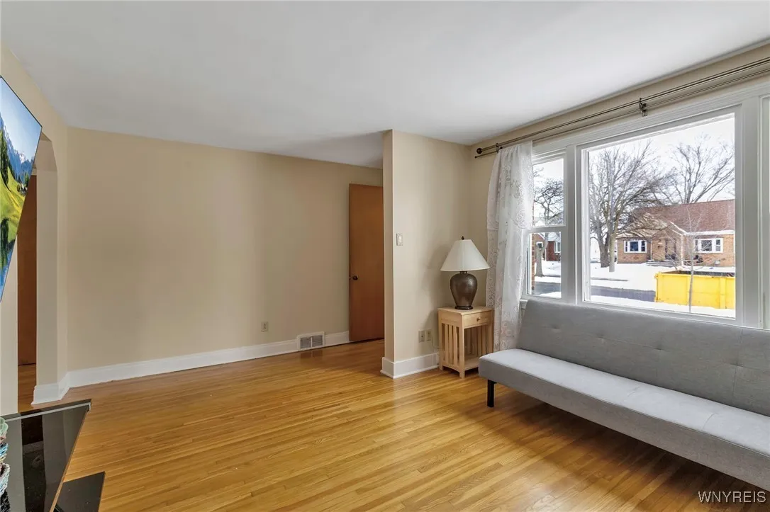 460 Capen Boulevard, Amherst, New York 14226, Amherst, New York 14226, 4 Bedrooms Bedrooms, 6 Rooms Rooms,2 BathroomsBathrooms,Residential,Closed,460 Capen Boulevard, Amherst, New York 14226,0,B1588509