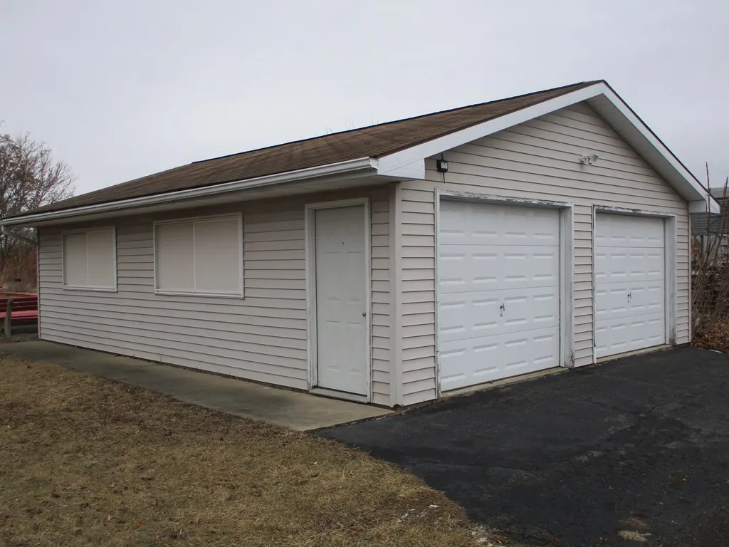 1070 Magee Street, Elmira-city, New York 14901, Elmira City, New York 14901, ,Commercial Sale,Closed,1070 Magee Street, Elmira-city, New York 14901,0,EC278494