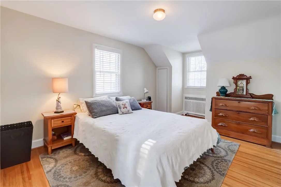 19 Allen Parkway, Pittsford, New York 14618, Pittsford, New York 14618, 3 Bedrooms Bedrooms, 8 Rooms Rooms,3 BathroomsBathrooms,Residential,Closed,19 Allen Parkway, Pittsford, New York 14618,0,R1588492