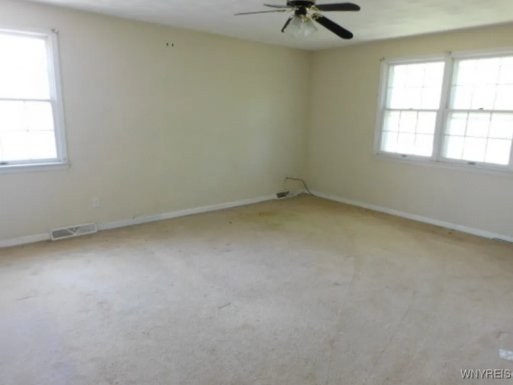 90 Carriage Drive 8, Orchard Park, New York 14127, Orchard Park, New York 14127, 3 Bedrooms Bedrooms, 6 Rooms Rooms,2 BathroomsBathrooms,Residential,For Sale,90 Carriage Drive 8, Orchard Park, New York 14127,B1588587
