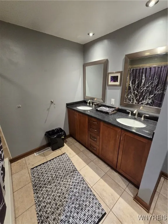 3624 Harris Avenue, Wilson, New York 14131, Wilson, New York 14131, 4 Bedrooms Bedrooms, 10 Rooms Rooms,2 BathroomsBathrooms,Residential,Closed,3624 Harris Avenue, Wilson, New York 14131,0,B1588502