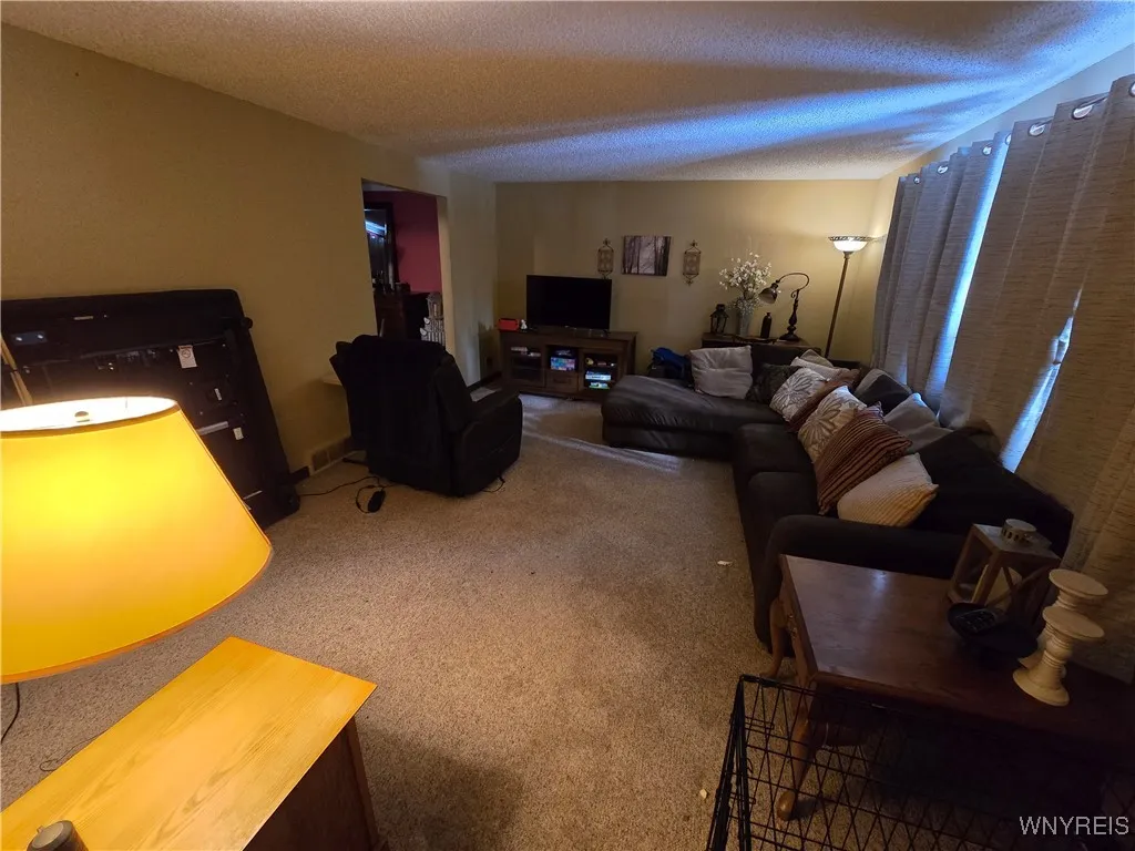 3624 Harris Avenue, Wilson, New York 14131, Wilson, New York 14131, 4 Bedrooms Bedrooms, 10 Rooms Rooms,2 BathroomsBathrooms,Residential,Closed,3624 Harris Avenue, Wilson, New York 14131,0,B1588502