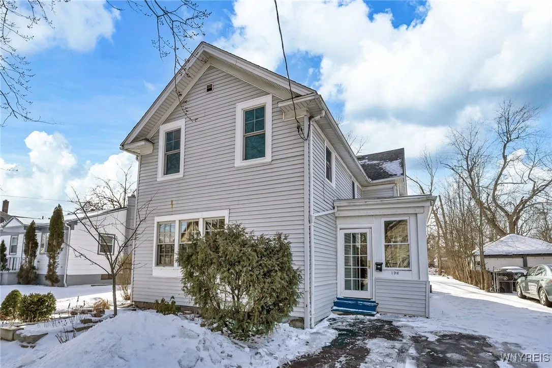196 Franklin Street, Tonawanda-city, New York 1415, Tonawanda, New York 14150, 3 Bedrooms Bedrooms, ,2 BathroomsBathrooms,Residential,Closed,196 Franklin Street, Tonawanda-city, New York 1415,0,B1587762