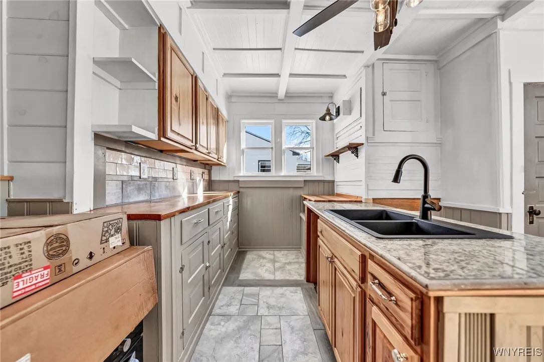 196 Franklin Street, Tonawanda-city, New York 1415, Tonawanda, New York 14150, 3 Bedrooms Bedrooms, ,2 BathroomsBathrooms,Residential,Closed,196 Franklin Street, Tonawanda-city, New York 1415,0,B1587762