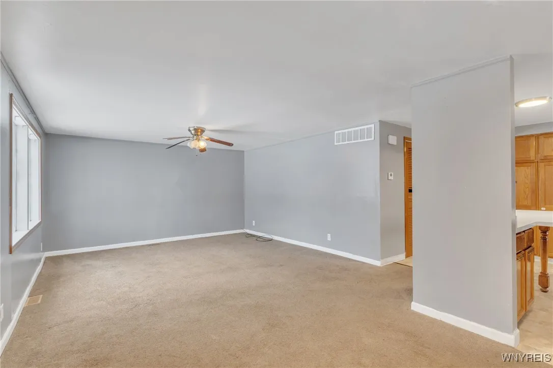 126 Burnside Drive, Tonawanda-town, New York 14150, Tonawanda, New York 14150, 4 Bedrooms Bedrooms, 9 Rooms Rooms,1 BathroomBathrooms,Residential,Closed,126 Burnside Drive, Tonawanda-town, New York 14150,0,B1587789