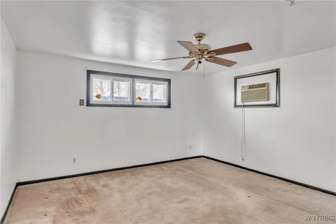 126 Burnside Drive, Tonawanda-town, New York 14150, Tonawanda, New York 14150, 4 Bedrooms Bedrooms, 9 Rooms Rooms,1 BathroomBathrooms,Residential,Closed,126 Burnside Drive, Tonawanda-town, New York 14150,0,B1587789