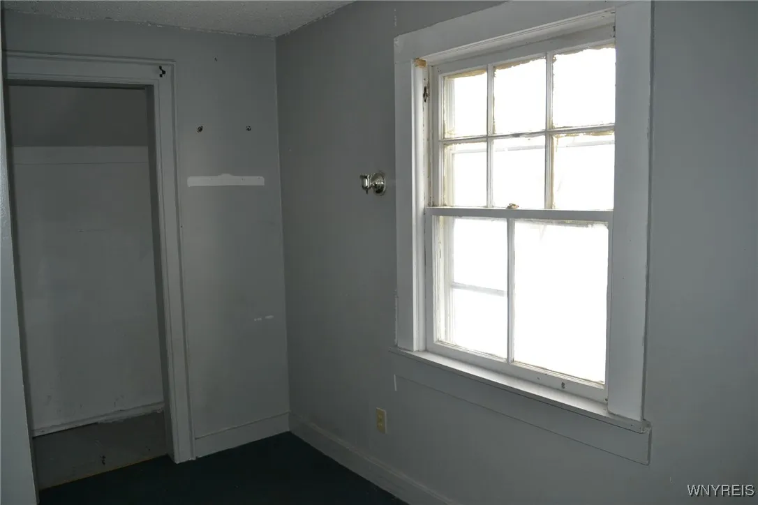 84 Gallatin Avenue, Buffalo, New York 14207, Buffalo, New York 14207, 3 Bedrooms Bedrooms, 7 Rooms Rooms,1 BathroomBathrooms,Residential,Closed,84 Gallatin Avenue, Buffalo, New York 14207,0,B1588605