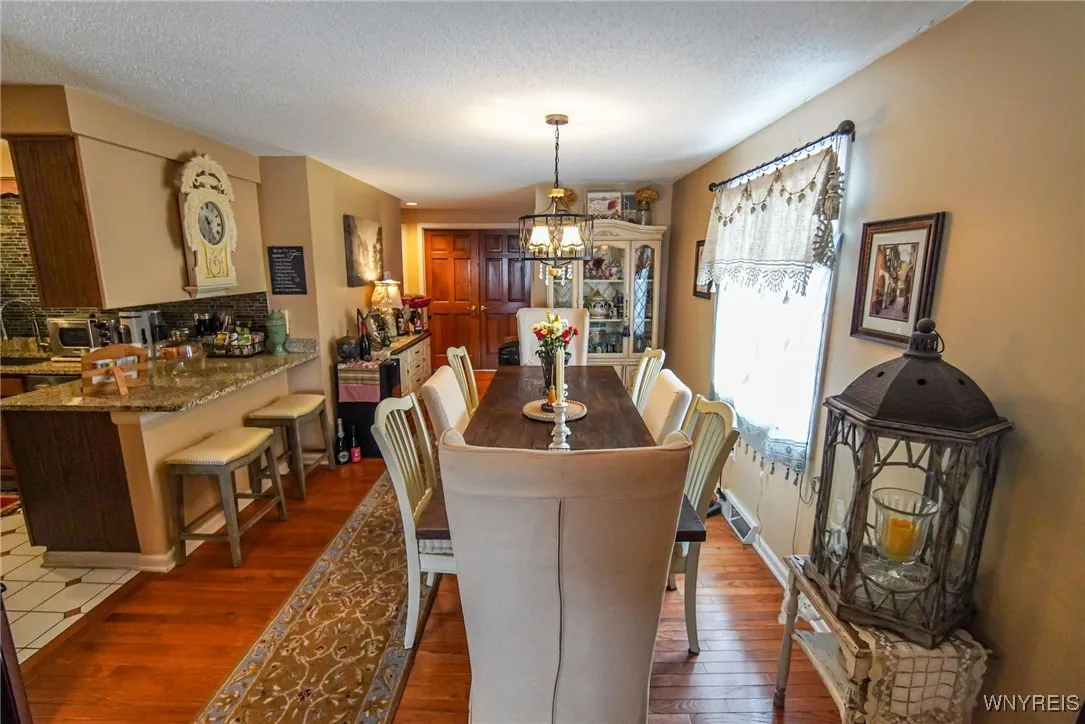 400 West Avenue A4, West Seneca, New York 14224, West Seneca, New York 14224, 2 Bedrooms Bedrooms, 5 Rooms Rooms,2 BathroomsBathrooms,Residential,Closed,400 West Avenue A4, West Seneca, New York 14224,0,B1588415