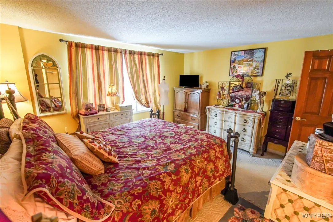 400 West Avenue A4, West Seneca, New York 14224, West Seneca, New York 14224, 2 Bedrooms Bedrooms, 5 Rooms Rooms,2 BathroomsBathrooms,Residential,Closed,400 West Avenue A4, West Seneca, New York 14224,0,B1588415