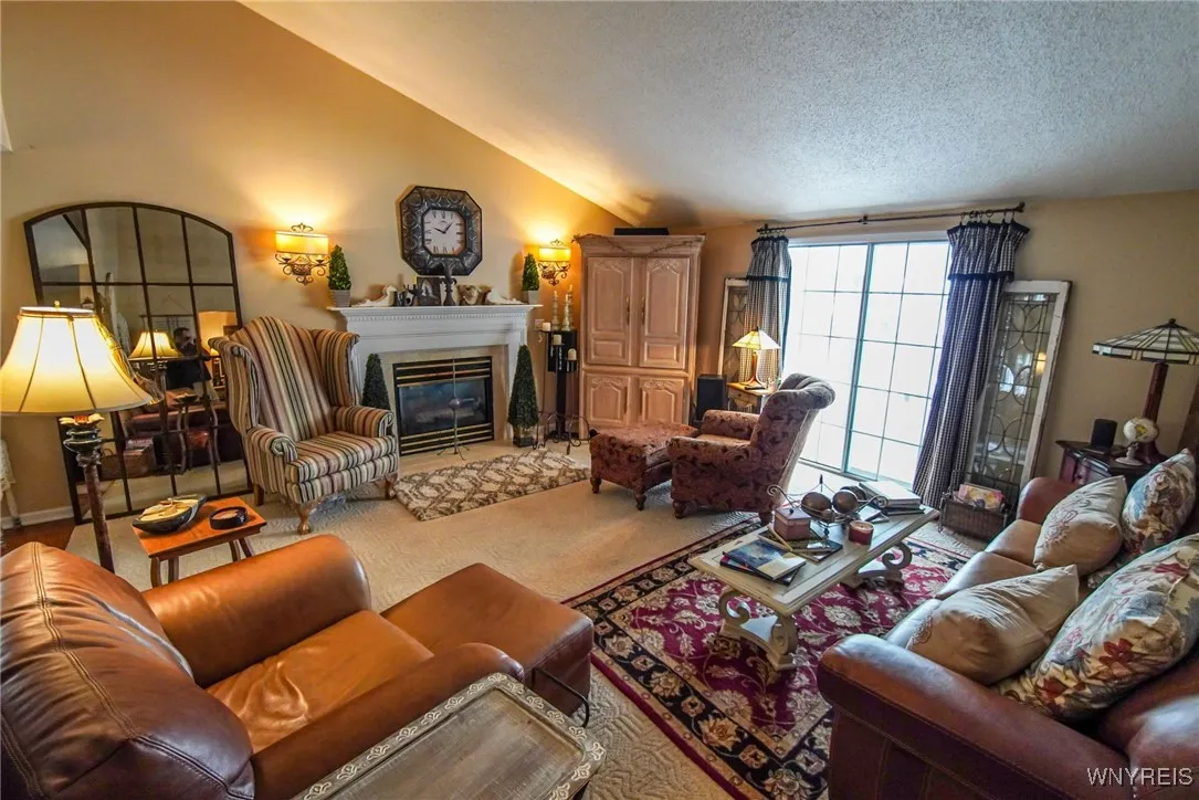 400 West Avenue A4, West Seneca, New York 14224, West Seneca, New York 14224, 2 Bedrooms Bedrooms, 5 Rooms Rooms,2 BathroomsBathrooms,Residential,Closed,400 West Avenue A4, West Seneca, New York 14224,0,B1588415