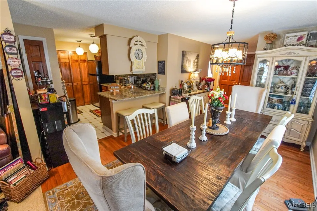 400 West Avenue A4, West Seneca, New York 14224, West Seneca, New York 14224, 2 Bedrooms Bedrooms, 5 Rooms Rooms,2 BathroomsBathrooms,Residential,Closed,400 West Avenue A4, West Seneca, New York 14224,0,B1588415