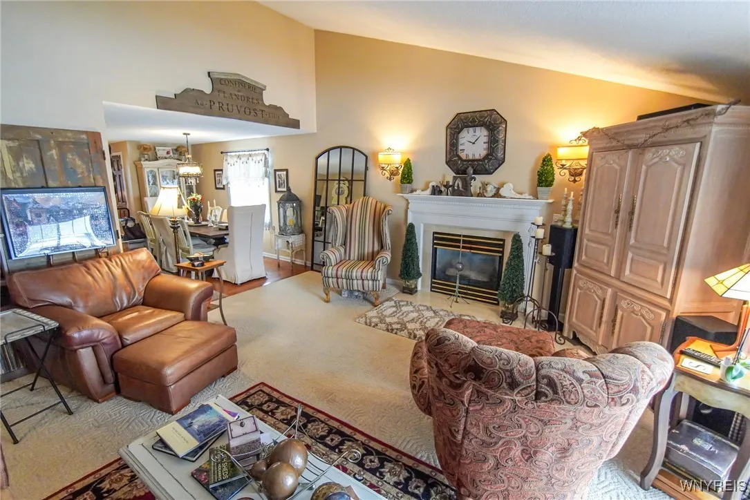 400 West Avenue A4, West Seneca, New York 14224, West Seneca, New York 14224, 2 Bedrooms Bedrooms, 5 Rooms Rooms,2 BathroomsBathrooms,Residential,Closed,400 West Avenue A4, West Seneca, New York 14224,0,B1588415