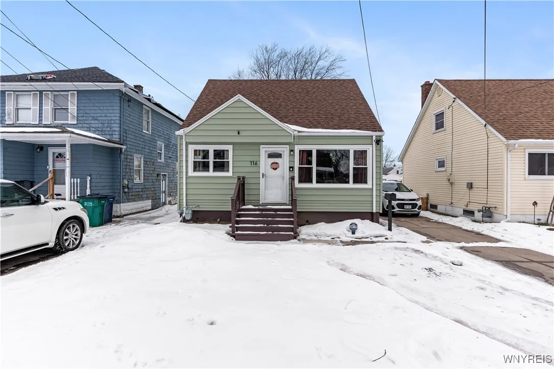 116 Crystal Avenue, Buffalo, New York 14220, Buffalo, New York 14220, 3 Bedrooms Bedrooms, 5 Rooms Rooms,1 BathroomBathrooms,Residential,Closed,116 Crystal Avenue, Buffalo, New York 14220,0,B1588659