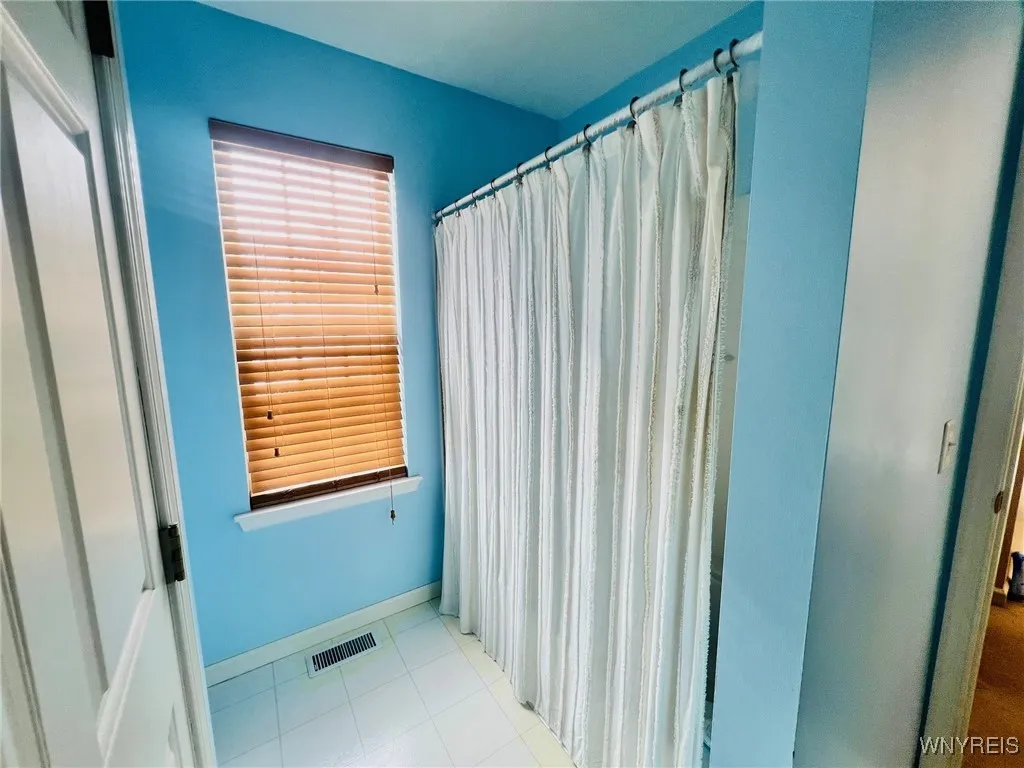 1545 Evergreen Drive, Hamburg, New York 14085, Hamburg, New York 14085, 3 Bedrooms Bedrooms, 6 Rooms Rooms,1 BathroomBathrooms,Residential,Closed,1545 Evergreen Drive, Hamburg, New York 14085,0,B1588661