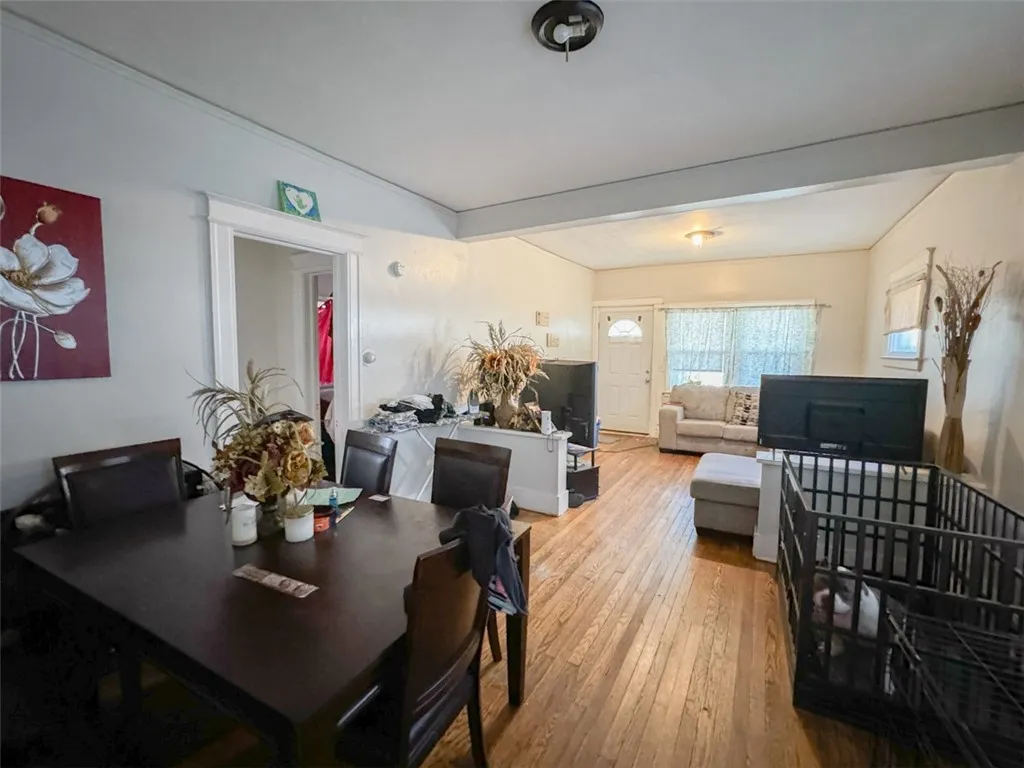 Downstairs Unit