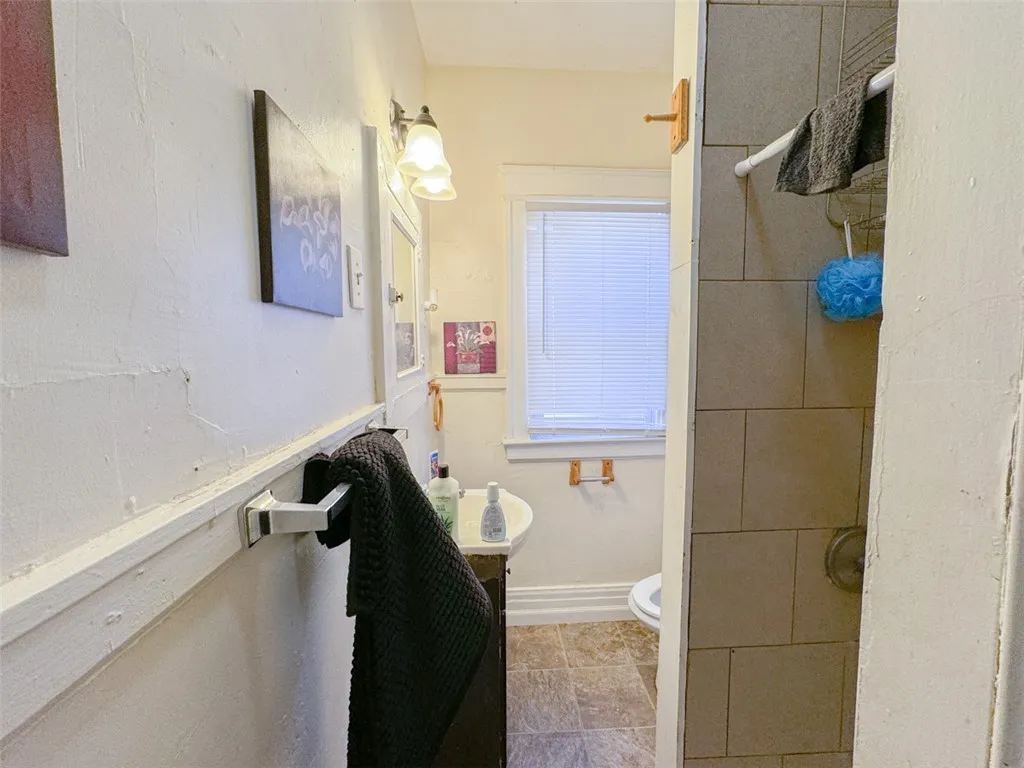 Downstairs Unit