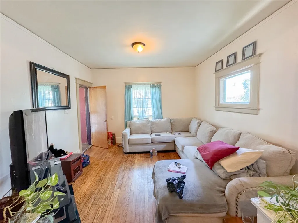 Upstairs Unit