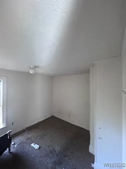 1316 24th Street, Niagara Falls, New York 14301, Niagara Falls, New York 14301, 3 Bedrooms Bedrooms, 6 Rooms Rooms,1 BathroomBathrooms,Residential,Closed,1316 24th Street, Niagara Falls, New York 14301,B1588612