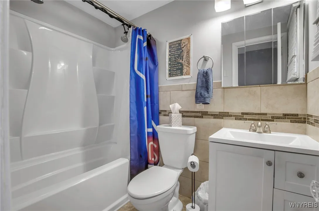 288 Bryant Street, North Tonawanda, New York 14120, North Tonawanda, New York 14120, 3 Bedrooms Bedrooms, 7 Rooms Rooms,2 BathroomsBathrooms,Residential,Closed,288 Bryant Street, North Tonawanda, New York 14120,0,B1588678