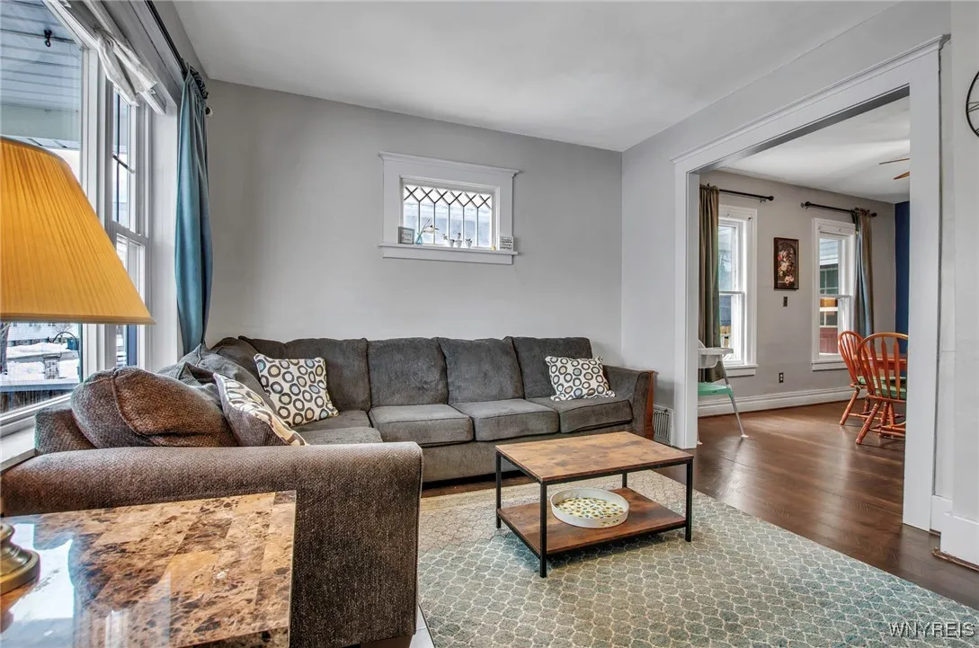 288 Bryant Street, North Tonawanda, New York 14120, North Tonawanda, New York 14120, 3 Bedrooms Bedrooms, 7 Rooms Rooms,2 BathroomsBathrooms,Residential,Closed,288 Bryant Street, North Tonawanda, New York 14120,0,B1588678